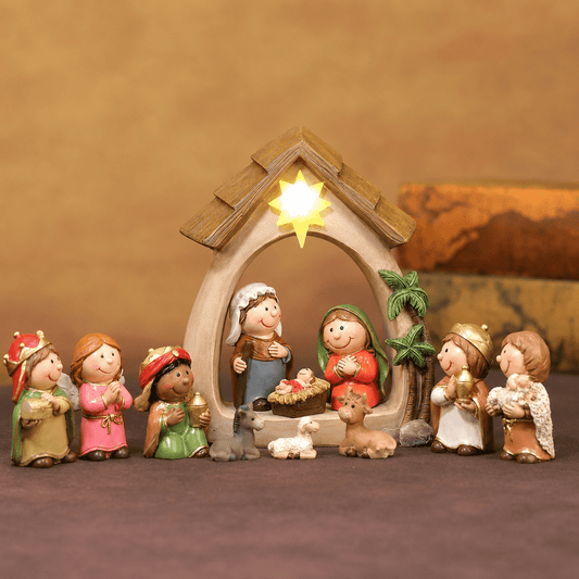 Christmas Holy Family Figurines and Religious Holiday Décor